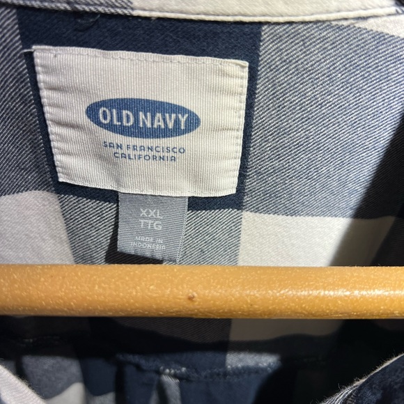 Old Navy Blue and White Plaid Shirt - Picture 2 of 3
